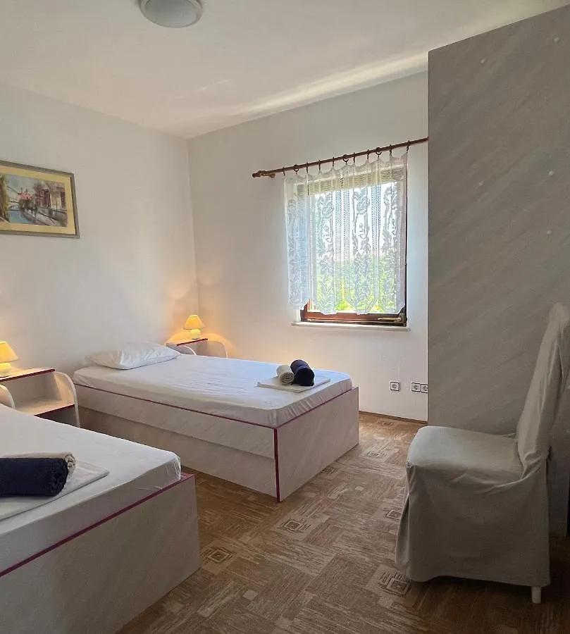 Apartmani Mikulic Ližnjan Kroatien