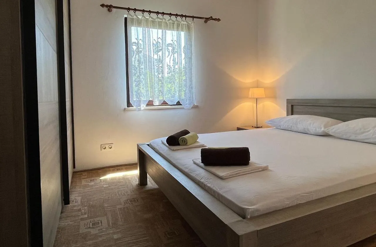 Apartmani Mikulic Ližnjan